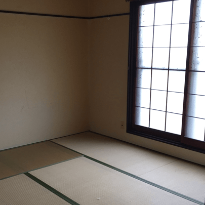 実は、生活保護を受けています…どうしてもカードが必要です。こんな私でも取得可能かカードはありますか？